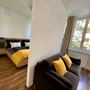 apt-cest-la-vie.vienna-besthotels.com/