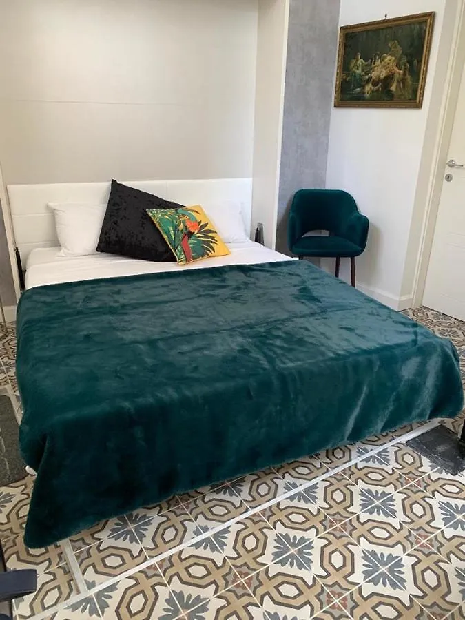 Valletta Hastings Suites 0*,  Malta